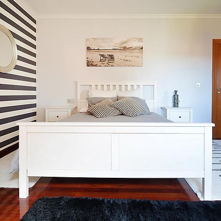 Apartamento En El Centro De A Illa De Arousa Esterno foto
